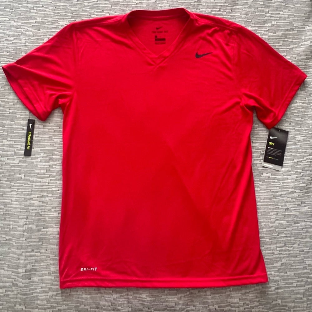Nike Men's The Nike Tee Dry Fit Red Medium